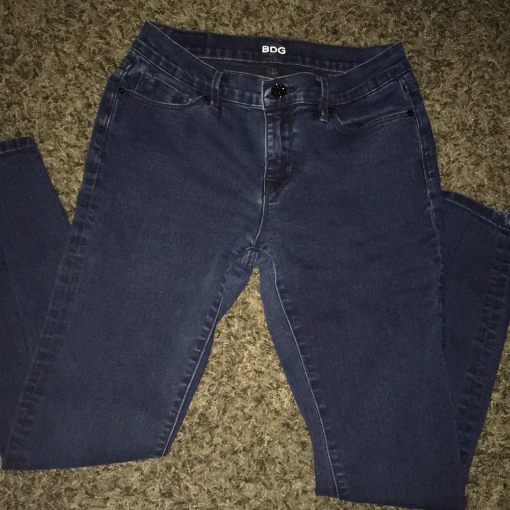 Dark wash skinny jeans